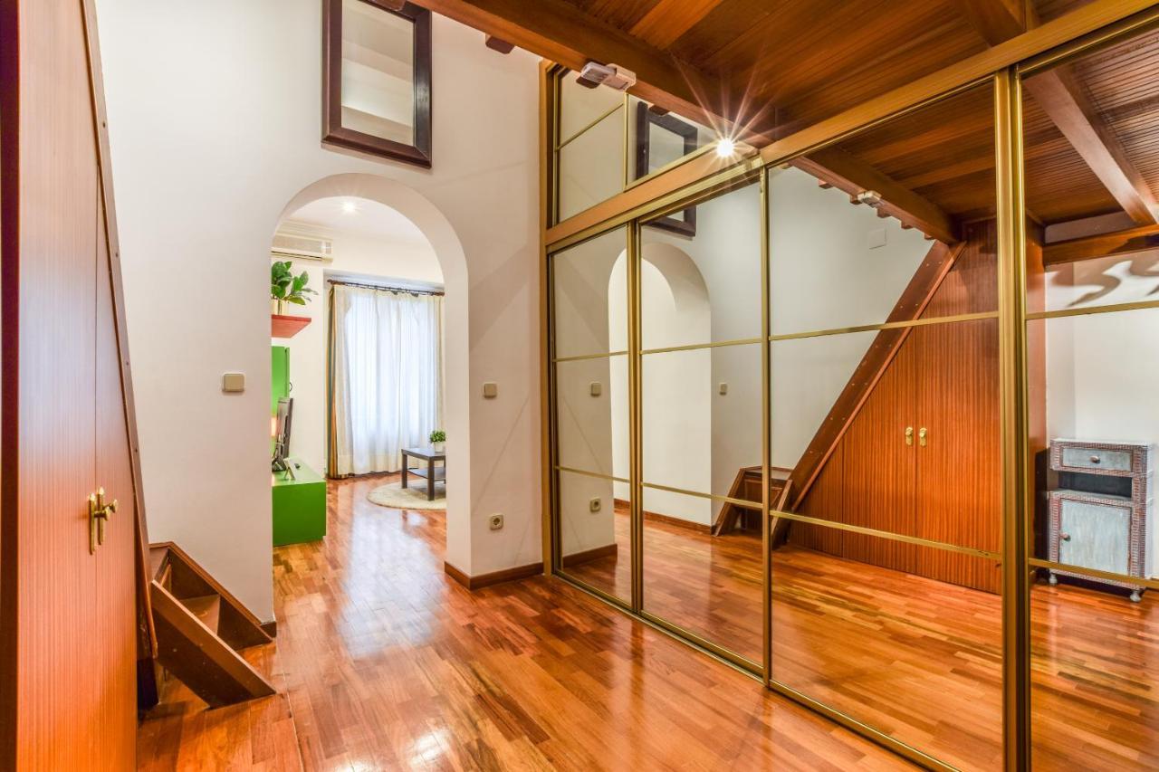 Ferienwohnung Apartamento Puente De Segovia Madrid Exterior foto